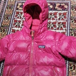 Patagonia size 2T Puff coat